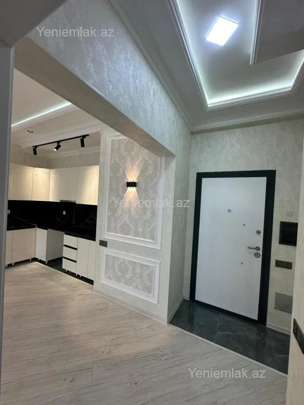 Satılır 2 otaqlı yeni tikili 72 m²