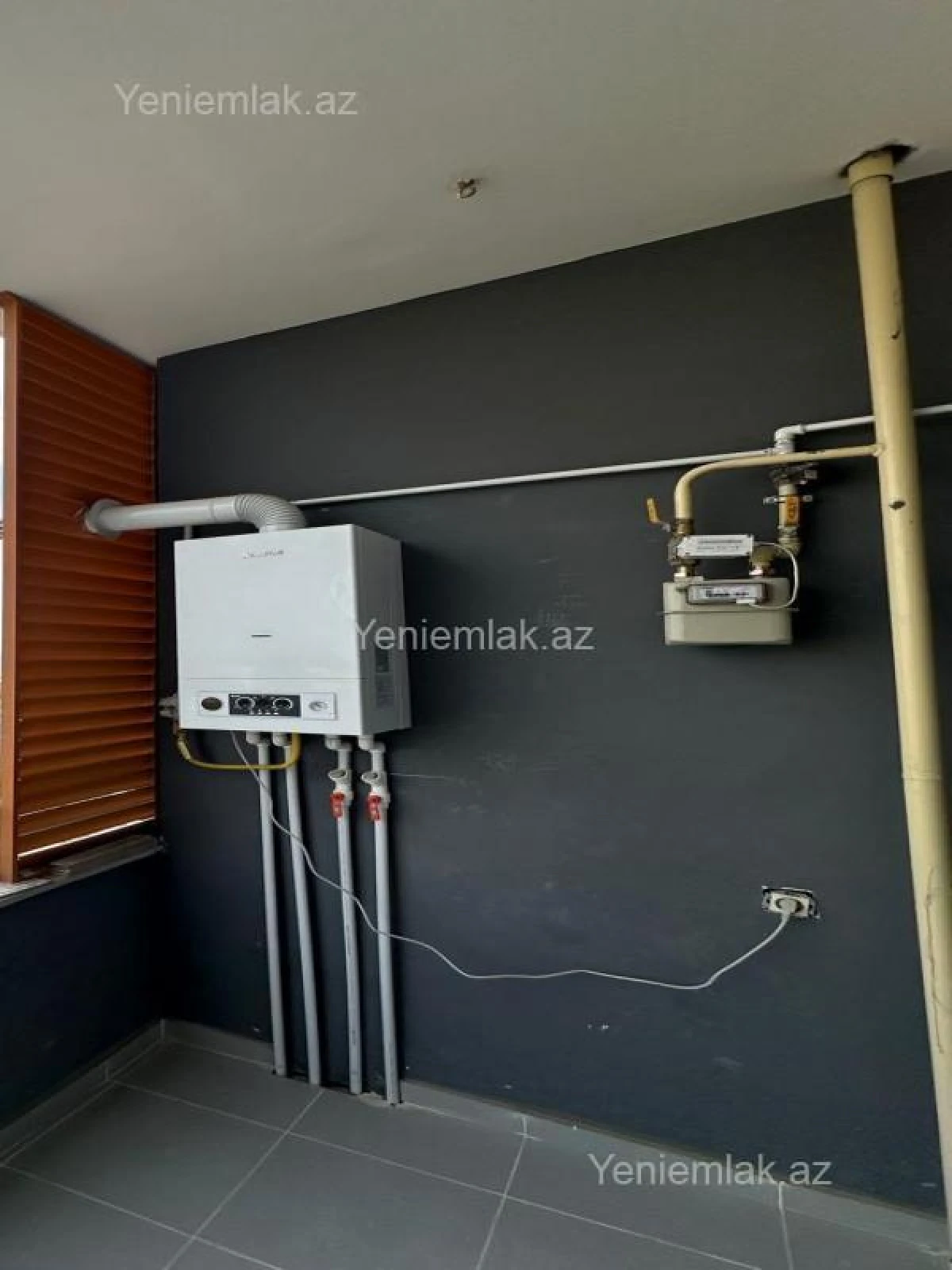 Satılır 2 otaqlı yeni tikili 72 m²