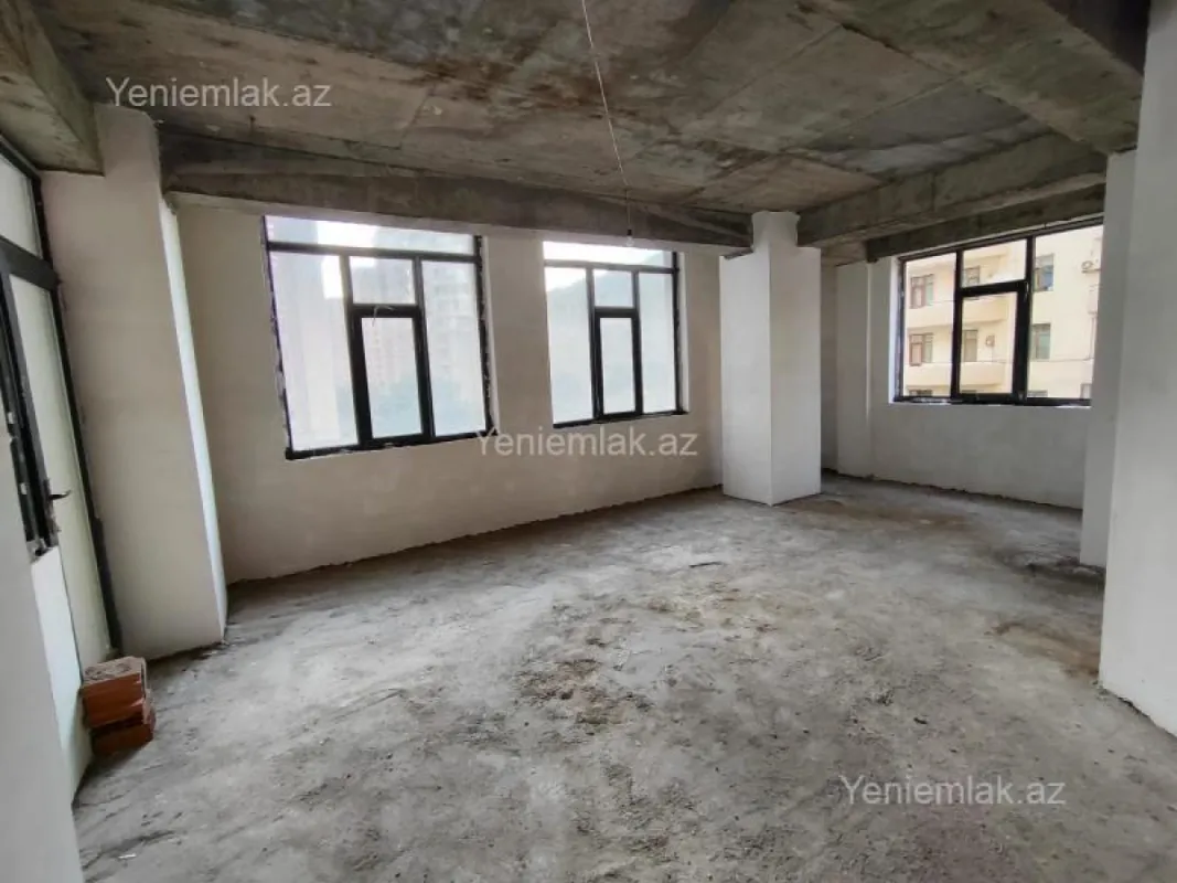 Satılır 3 otaqlı yeni tikili 118 m²