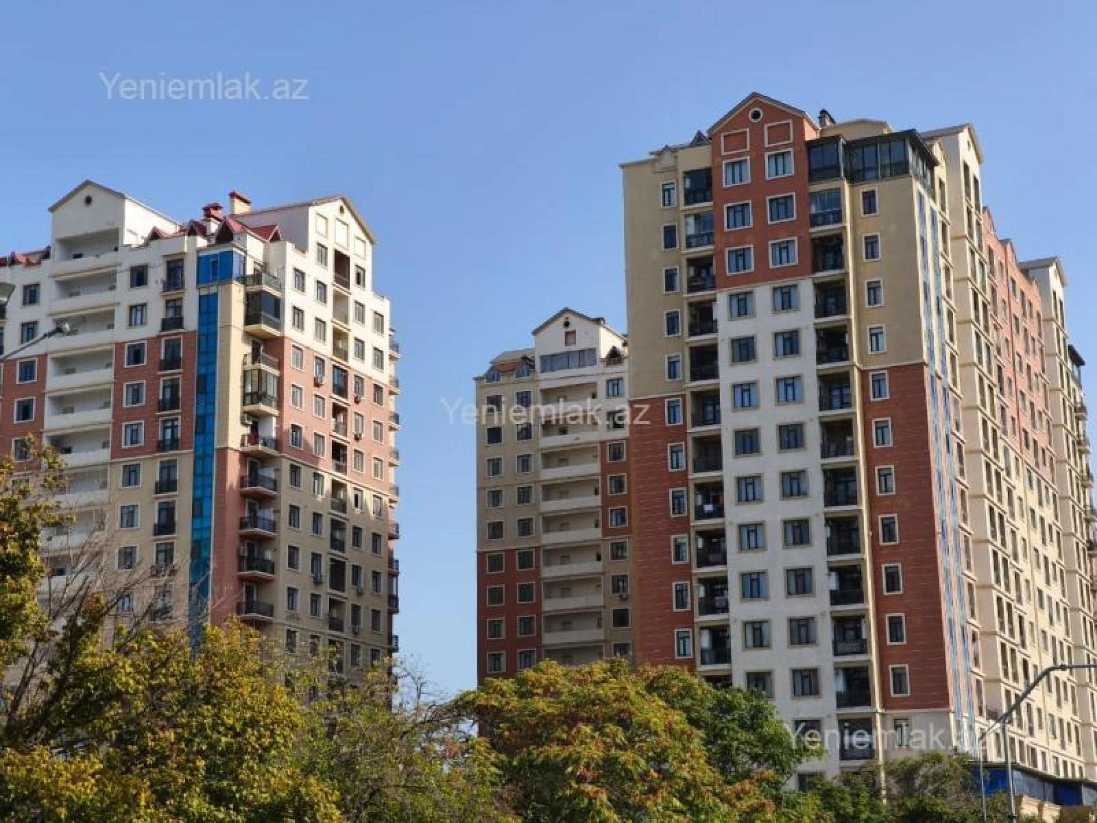 Satılır 4 otaqlı yeni tikili 217 m²