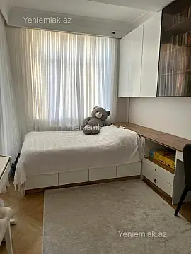Satılır 3 otaqlı yeni tikili 110 m²