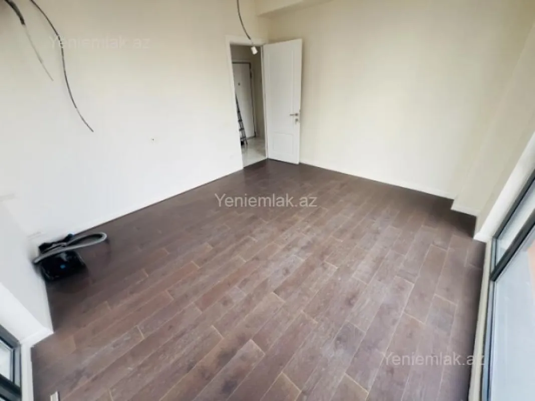 Satılır 2 otaqlı yeni tikili 52 m²