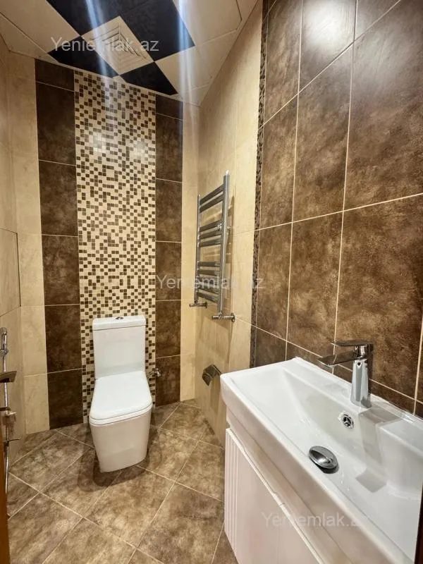 Satılır 3 otaqlı yeni tikili 136 m²