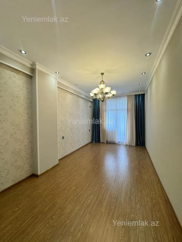 Satılır 3 otaqlı yeni tikili 136 m²
