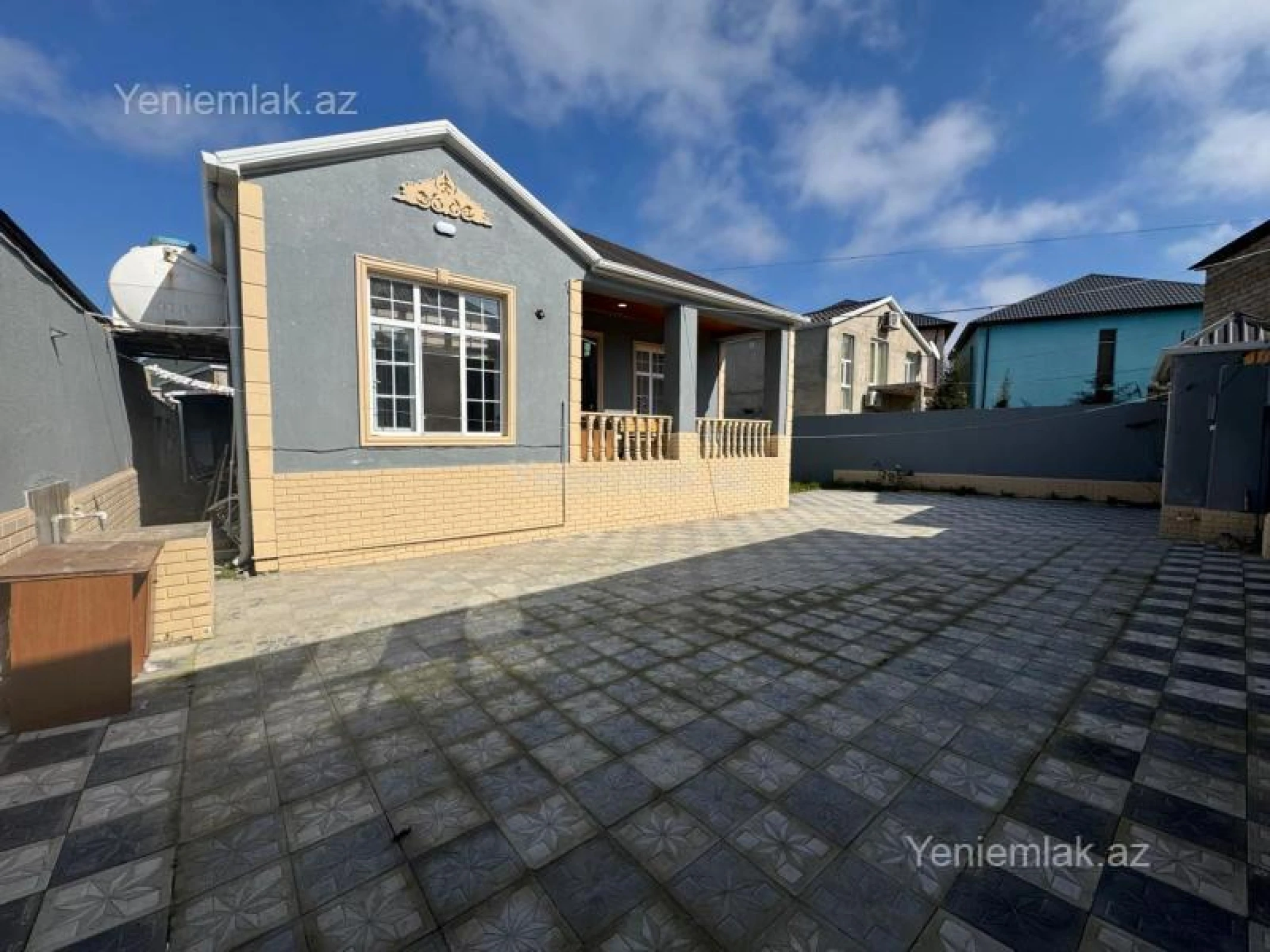 Satılır 4 otaqlı həyət evi 130 m²