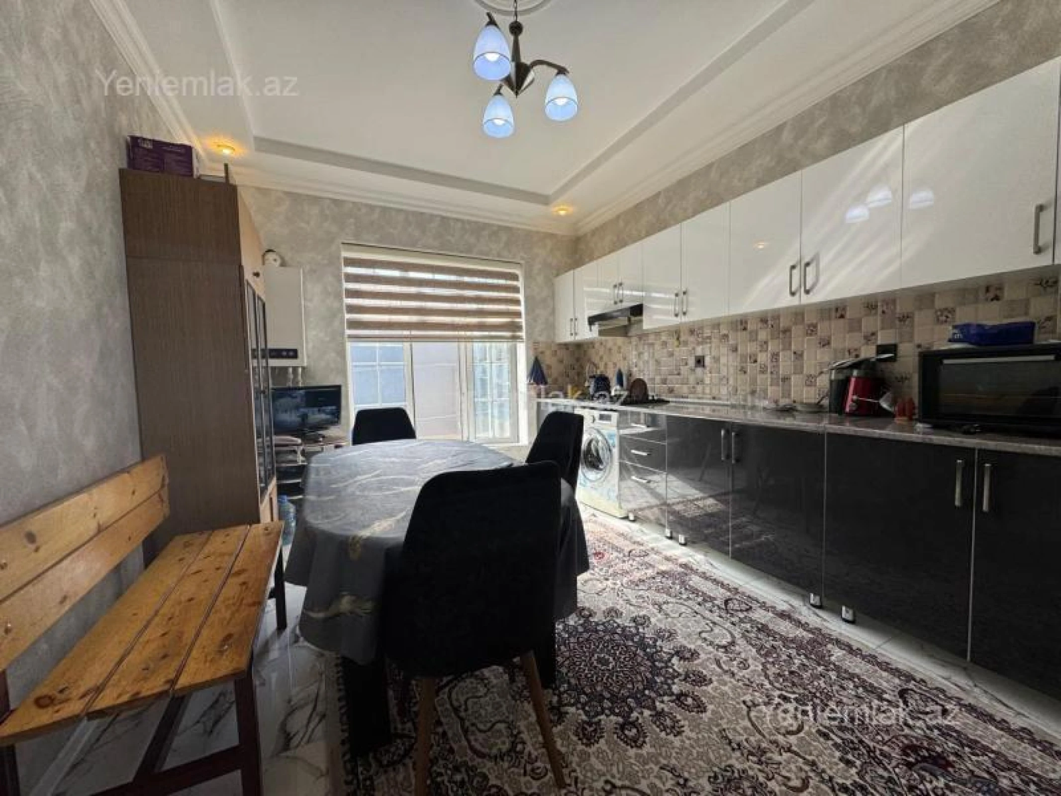 Satılır 4 otaqlı həyət evi 130 m²