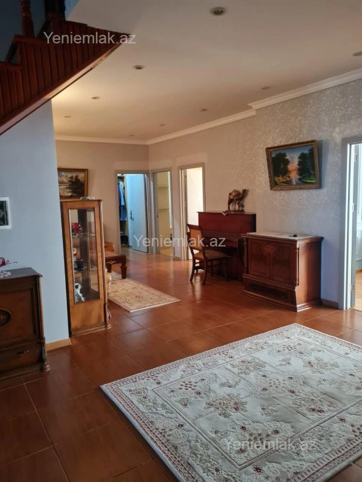 Satılır 4 otaqlı yeni tikili 200 m²