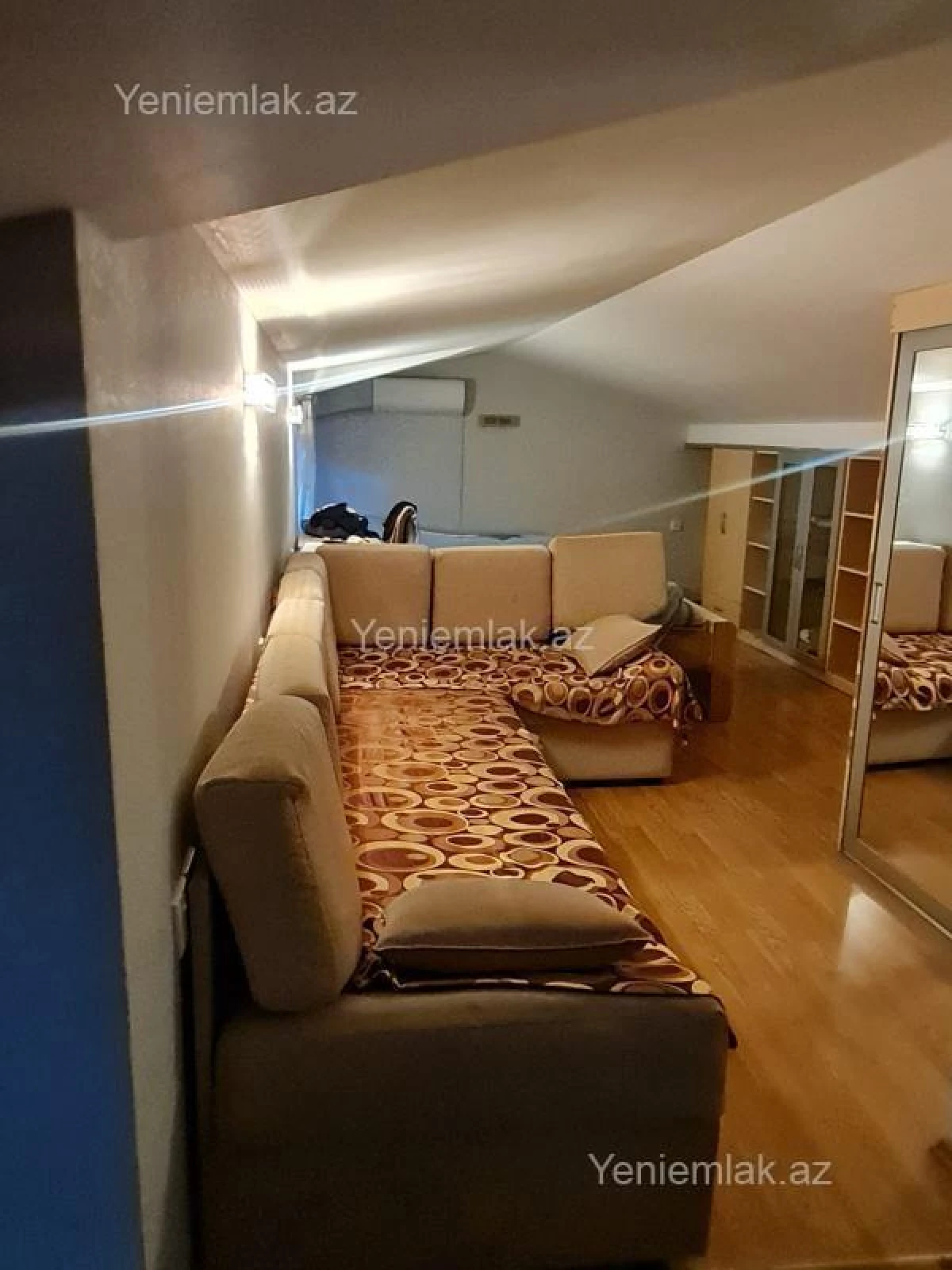 Satılır 4 otaqlı yeni tikili 200 m²