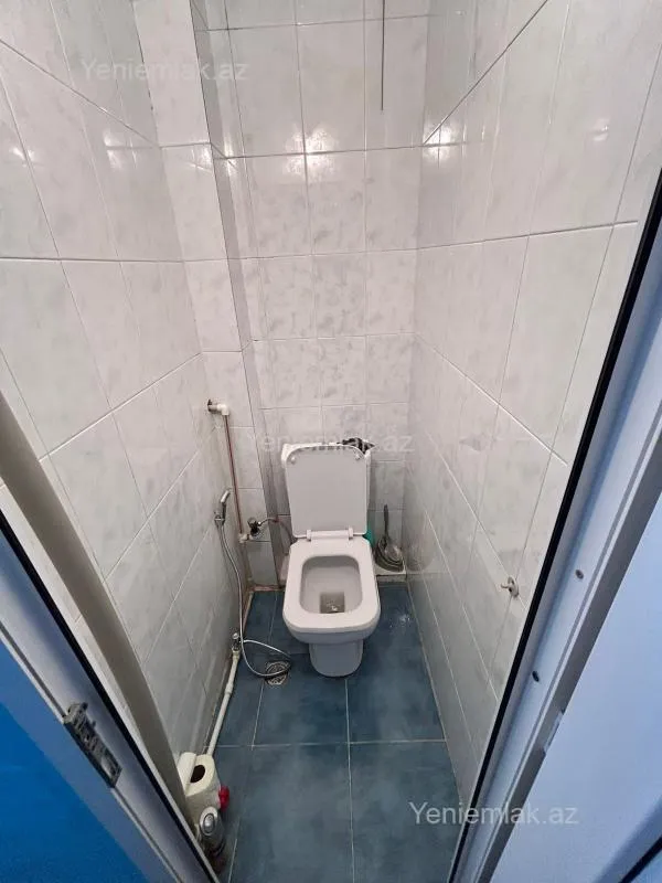 Satılır 3 otaqlı köhnə tikili 72 m²