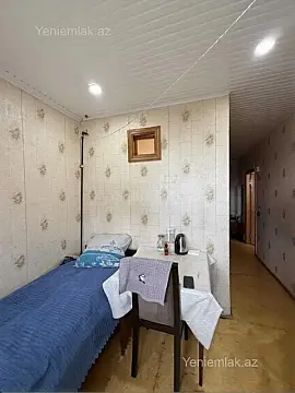 Satılır 2 otaqlı köhnə tikili 65 m²
