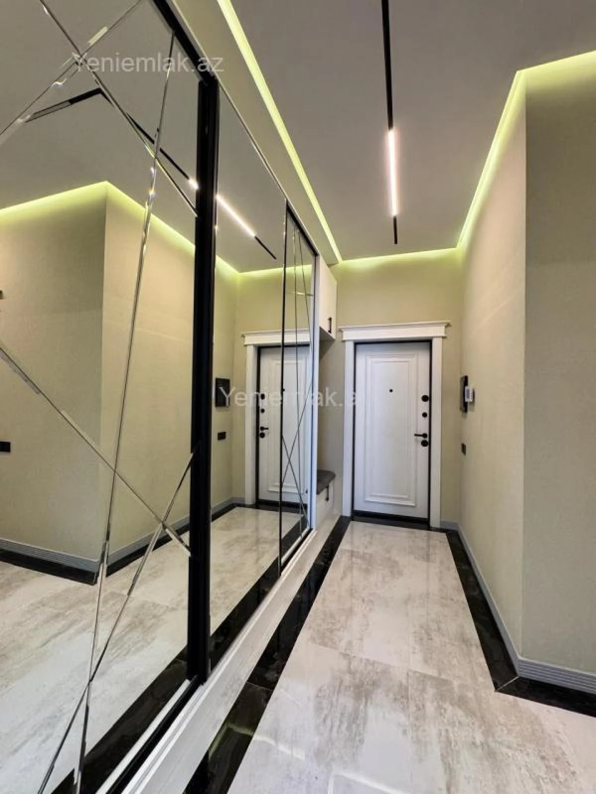 Satılır 4 otaqlı yeni tikili 131 m²