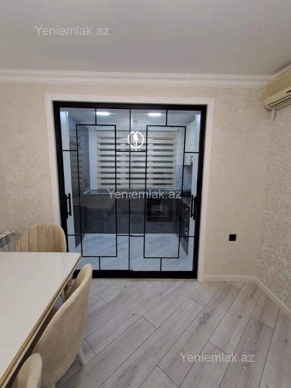Satılır 3 otaqlı köhnə tikili 60 m²