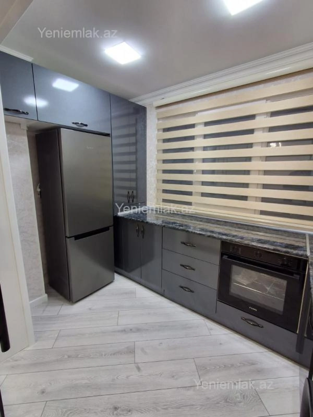 Satılır 3 otaqlı köhnə tikili 60 m²
