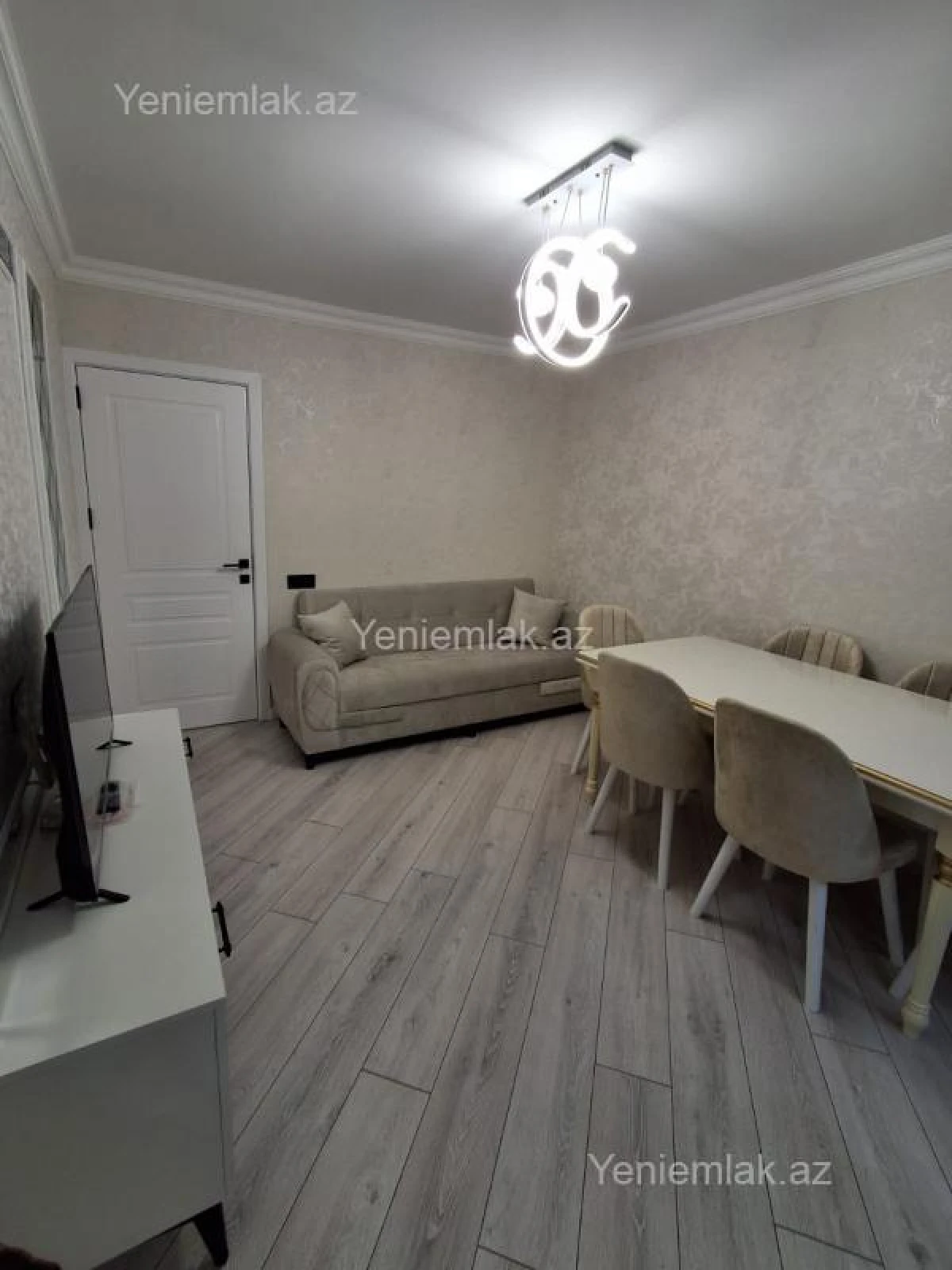 Satılır 3 otaqlı köhnə tikili 60 m²