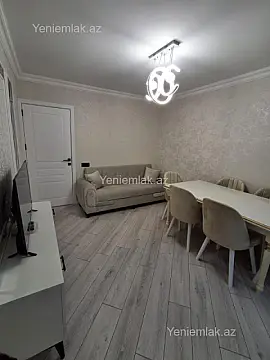 Satılır 3 otaqlı köhnə tikili 60 m²