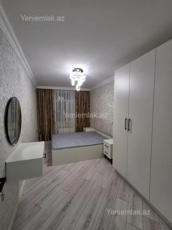 Satılır 3 otaqlı köhnə tikili 60 m²