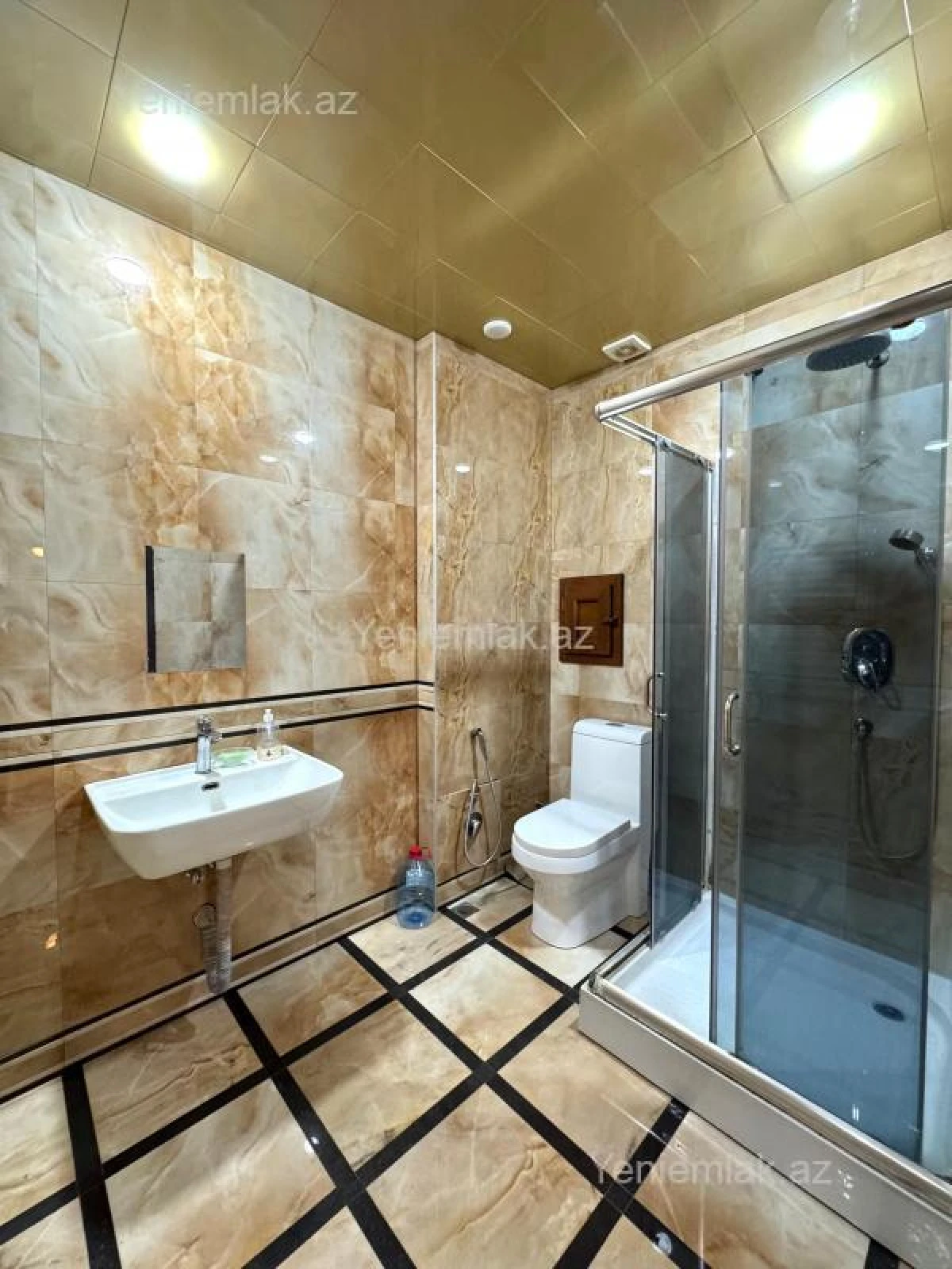 Satılır 3 otaqlı yeni tikili 103 m²