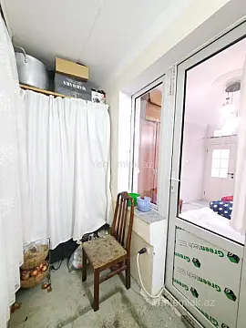 Satılır 3 otaqlı köhnə tikili 70 m²
