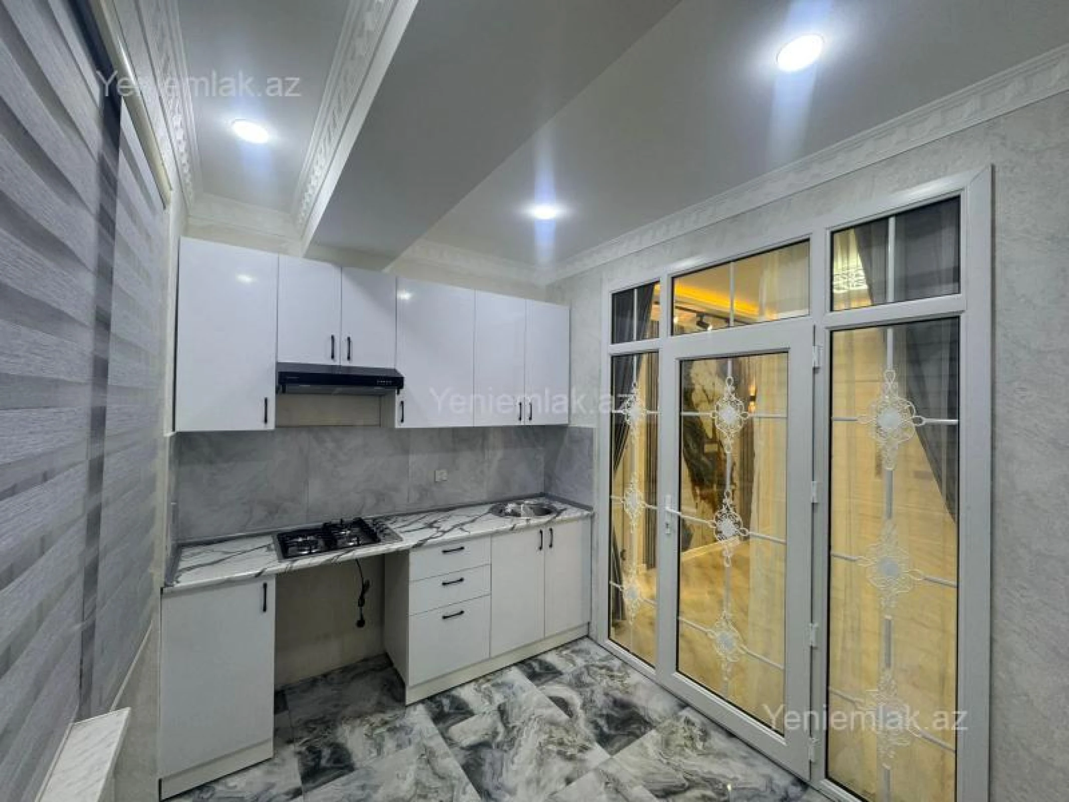 Satılır 3 otaqlı yeni tikili 61 m²