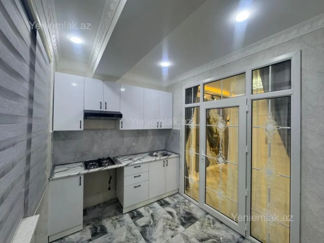 Satılır 3 otaqlı yeni tikili 61 m²