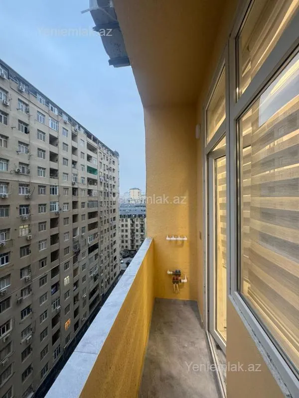 Satılır 3 otaqlı yeni tikili 61 m²