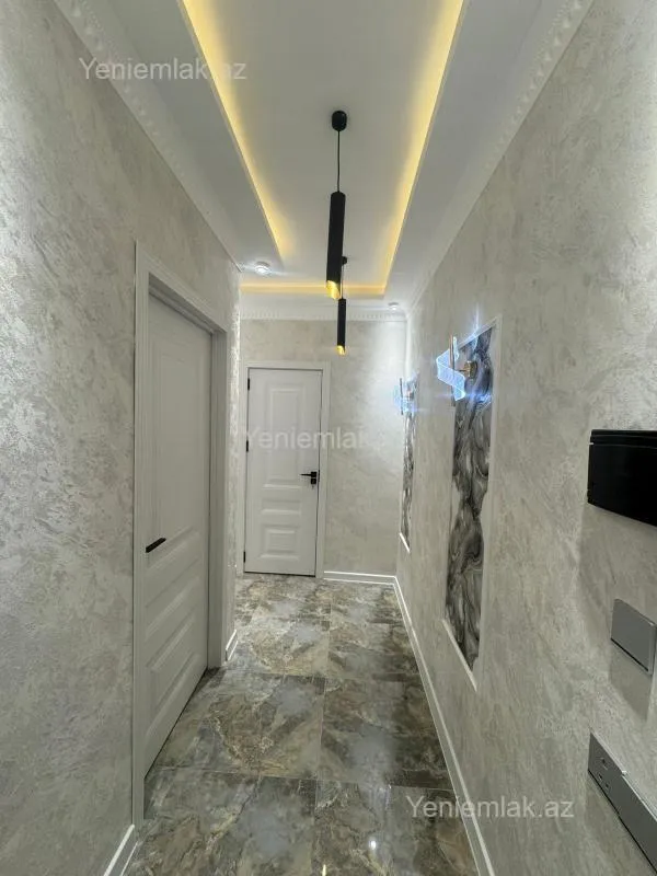 Satılır 3 otaqlı yeni tikili 61 m²
