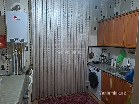 Satılır 2 otaqlı köhnə tikili 60 m²