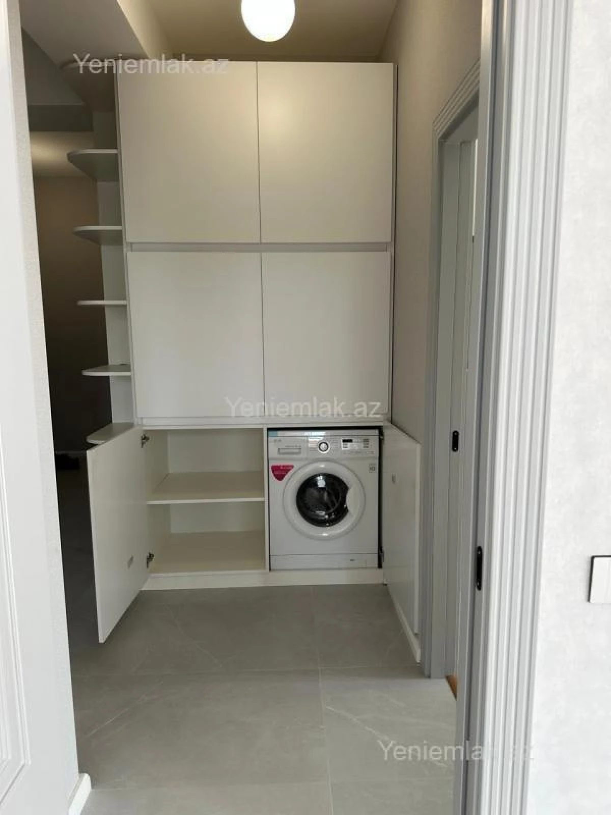 Satılır 2 otaqlı yeni tikili 85 m²