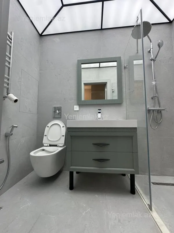 Satılır 2 otaqlı yeni tikili 85 m²