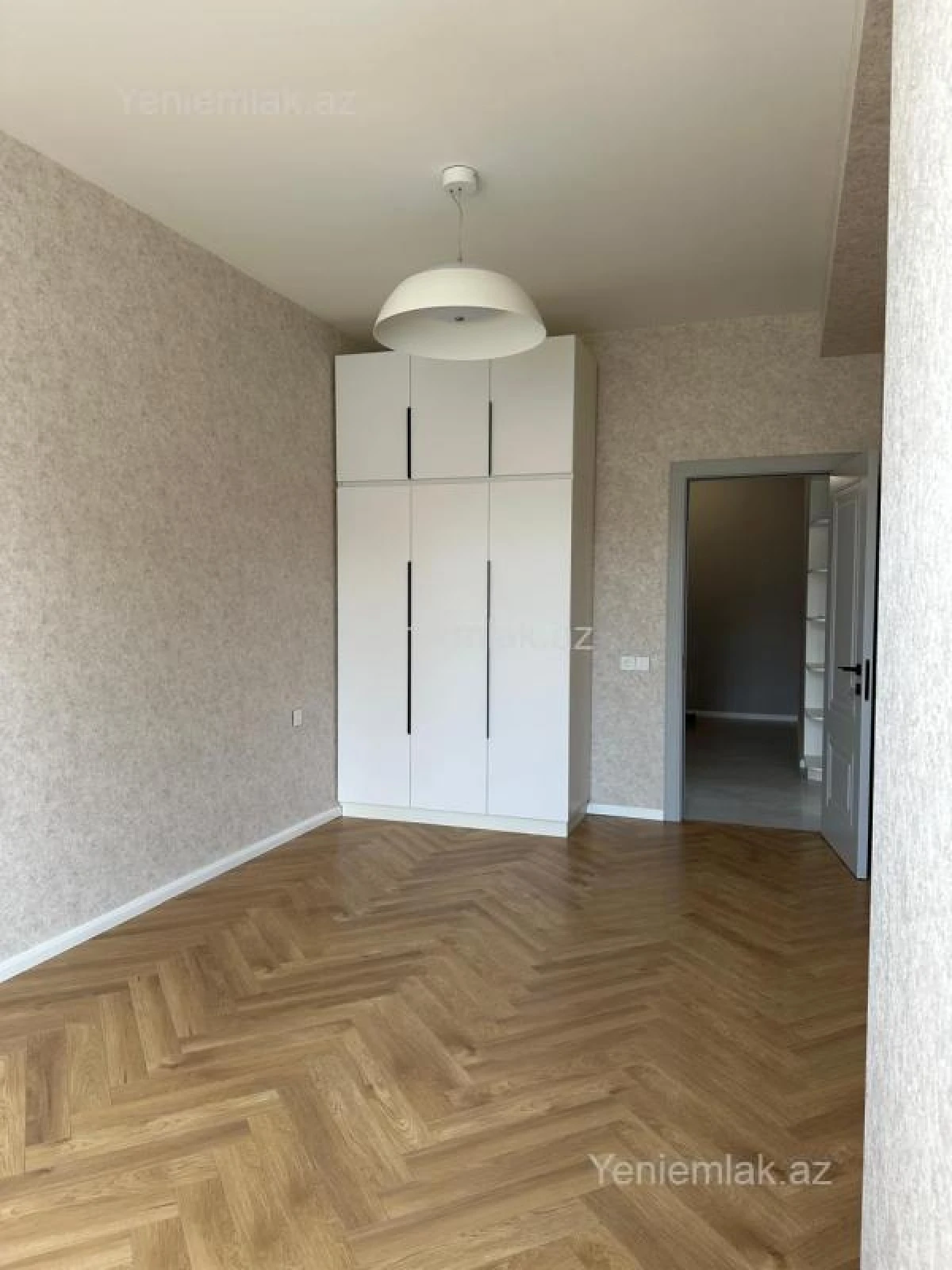 Satılır 2 otaqlı yeni tikili 85 m²