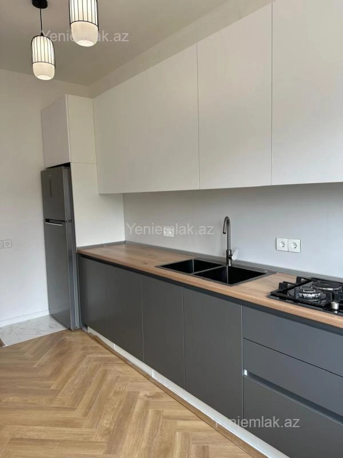 Satılır 2 otaqlı yeni tikili 85 m²