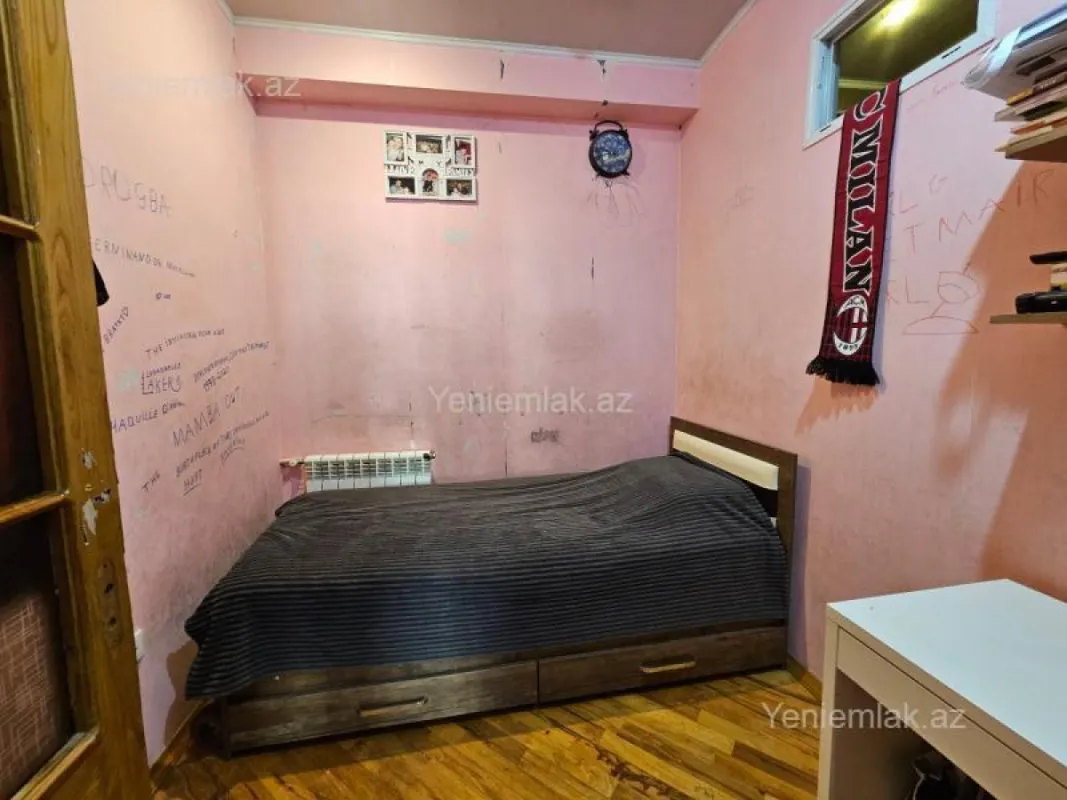 Satılır 3 otaqlı yeni tikili 80 m²