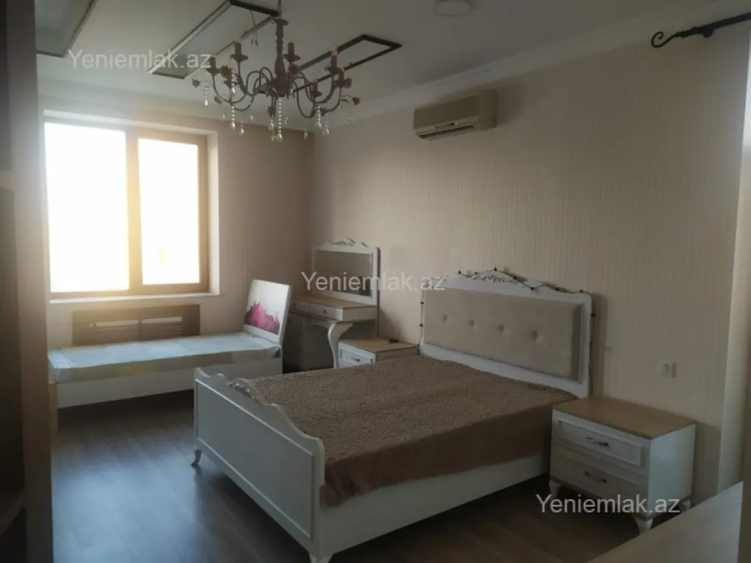 Satılır 4 otaqlı yeni tikili 170 m²