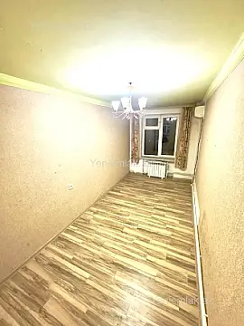 Satılır 2 otaqlı köhnə tikili 55 m²