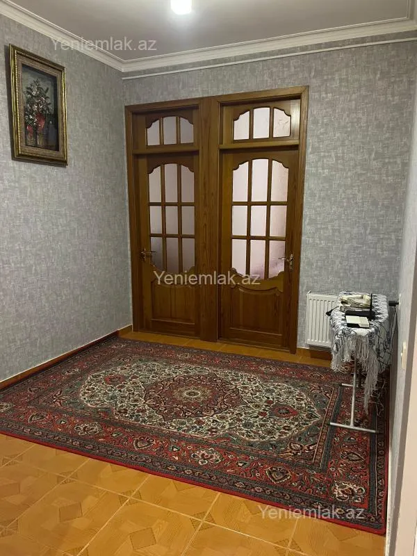 Satılır 3 otaqlı yeni tikili 100 m²