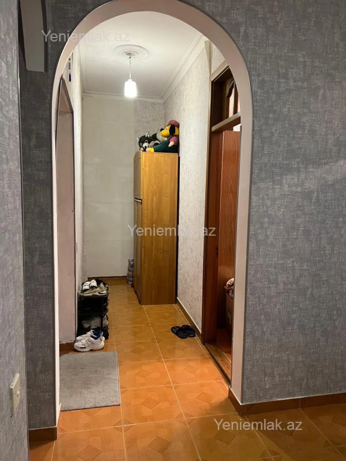 Satılır 3 otaqlı yeni tikili 100 m²