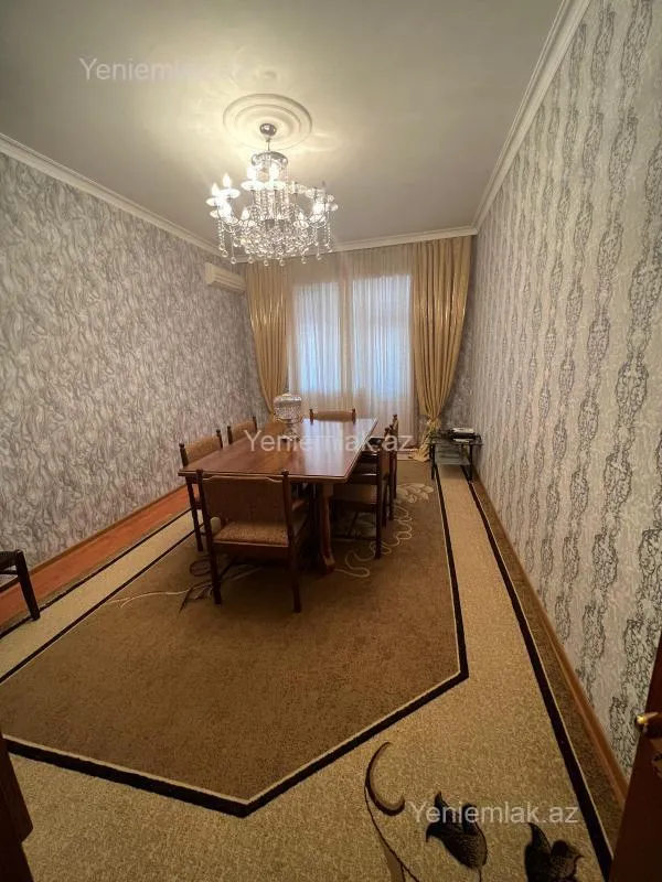 Satılır 3 otaqlı yeni tikili 100 m²