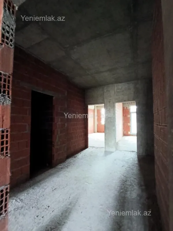 Satılır 3 otaqlı yeni tikili 138 m²