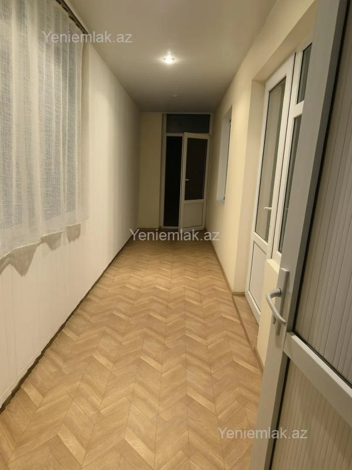 Satılır 5 otaqlı köhnə tikili 115 m²