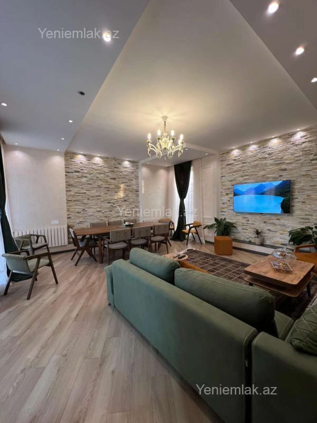 Satılır 5 otaqlı həyət evi 150 m²