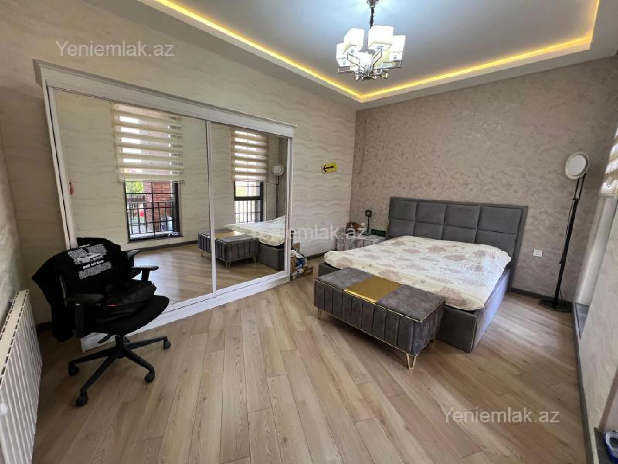 Satılır 5 otaqlı həyət evi 150 m²