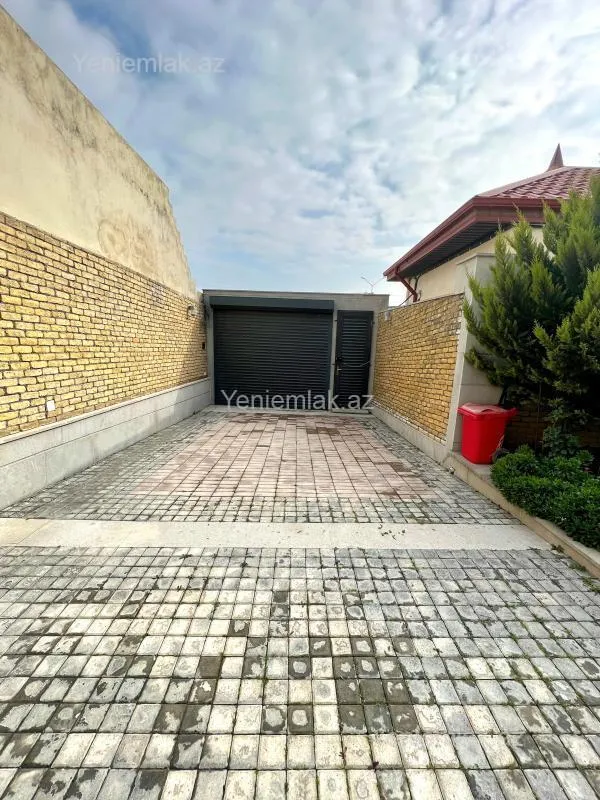Satılır 5 otaqlı həyət evi 150 m²