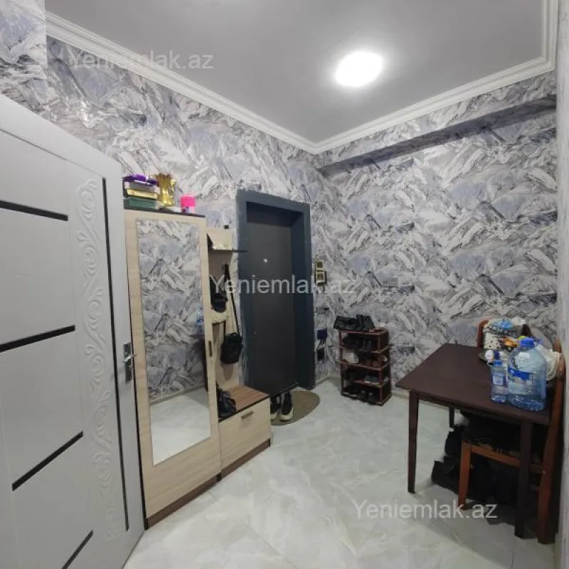Satılır 2 otaqlı yeni tikili 60 m²