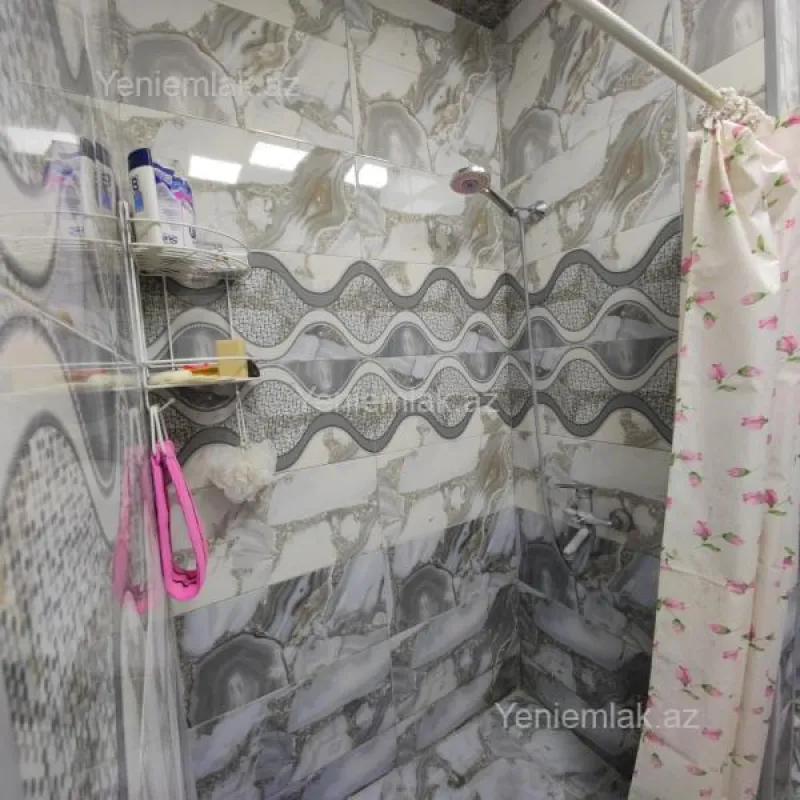 Satılır 2 otaqlı yeni tikili 60 m²