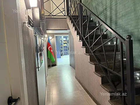 Satılır 3 otaqlı ofis 115 m²
