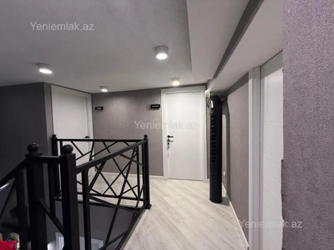 Satılır 3 otaqlı ofis 115 m²