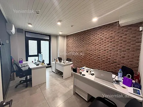 Satılır 3 otaqlı ofis 115 m²