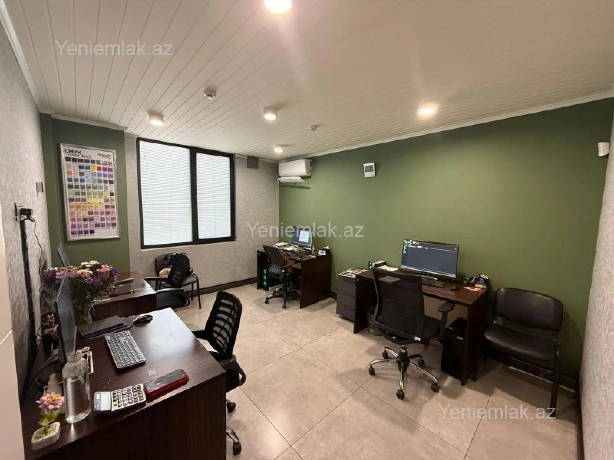 Satılır 3 otaqlı ofis 115 m²