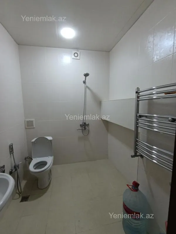 Satılır 1 otaqlı yeni tikili 55 m²