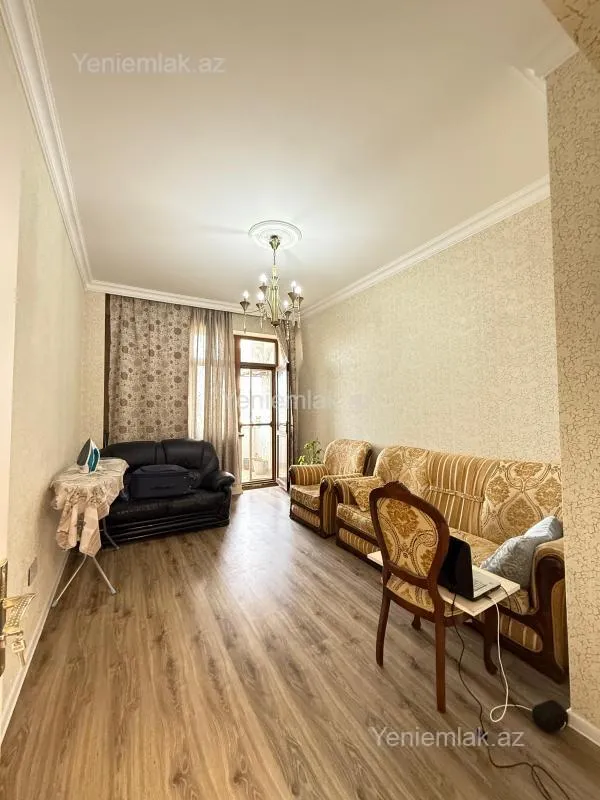 Satılır 3 otaqlı yeni tikili 108 m²